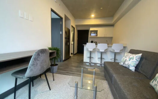 Alquiler de lujo en Condominio SECRT SABANA