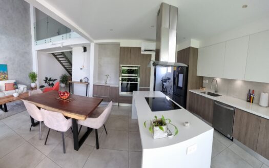 ¡Venta! Lujosa y espaciosa casa en Escazú